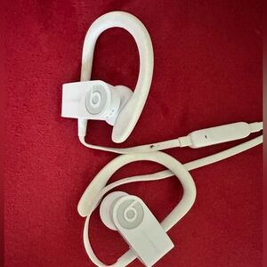 Beats by Dre Powerbeats 3 High-Performance Wireless Earphones - White